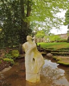 River Harbinger, 125cm H, £950