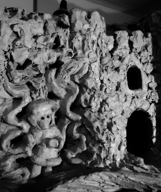 Pennard Primary School, yr 5 pupils panels set in the sculpture's structure.