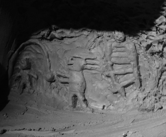 Pennard Primary School, yr 5 pupils panels set in the sculpture's structure.